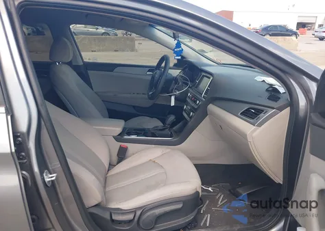 2018 Hyundai Sonata Se из США, поврежденный, VIN 5NPE24AF3JH672360